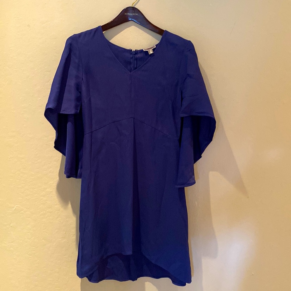 Chelsea 28 blue cape dress